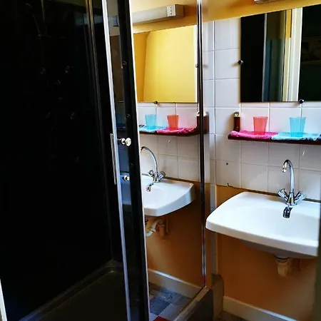 Bar B'rock فندق Saint-Martin-sous-Vigouroux