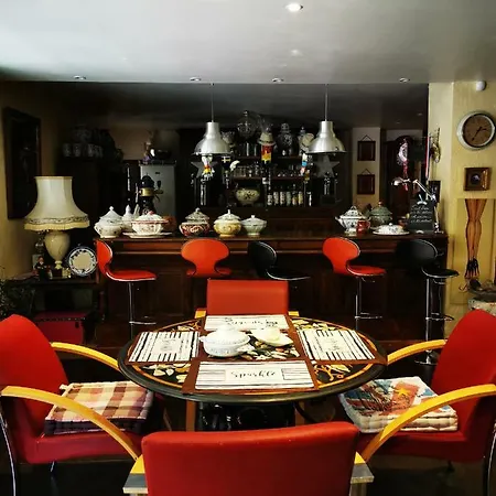 Hotel Bar B'rock
