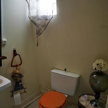 فندق Bar B'rock 3*