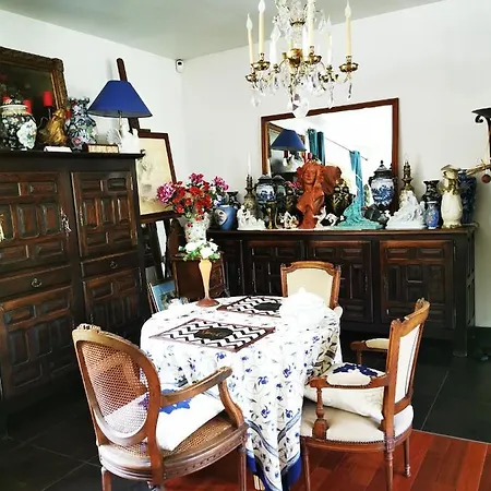 Bar B'rock فندق 3*