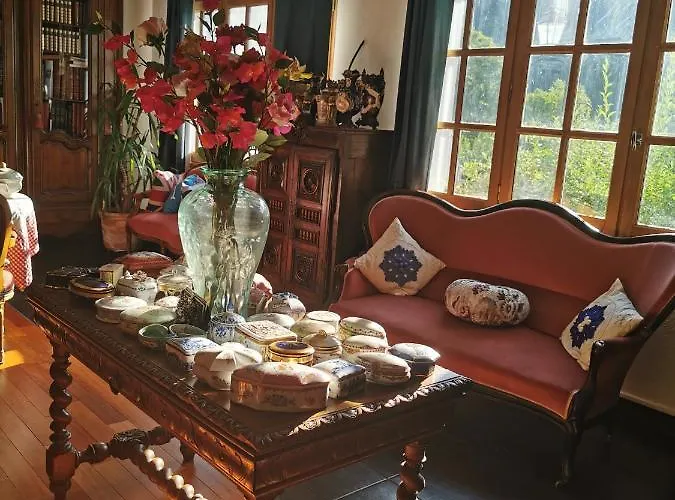 Hotel Bar B'rock Saint-Martin-sous-Vigouroux